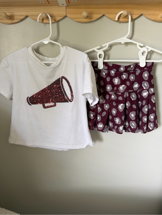 Azarhia Other - Azarhia Girls 2pc Outfit Size 6 White Sequin Tee Cheer Burgundy Animal Skirt